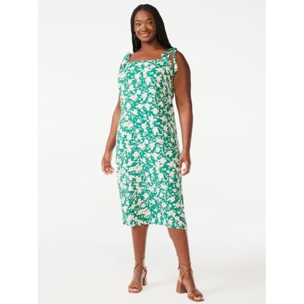 Free Assembly Maxi Dress - Picture 4 of 12